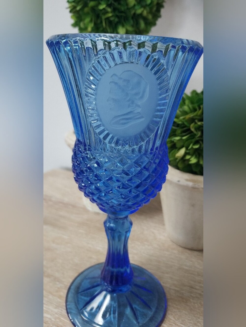 📣Vintage Avon Martha Washington Goblet Candle Holder Blue Glass
